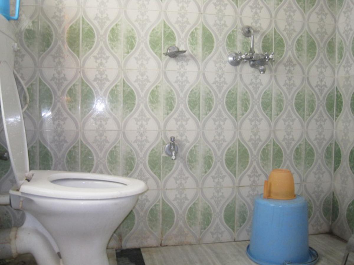 Hotel Arya Palace Puri Luaran gambar